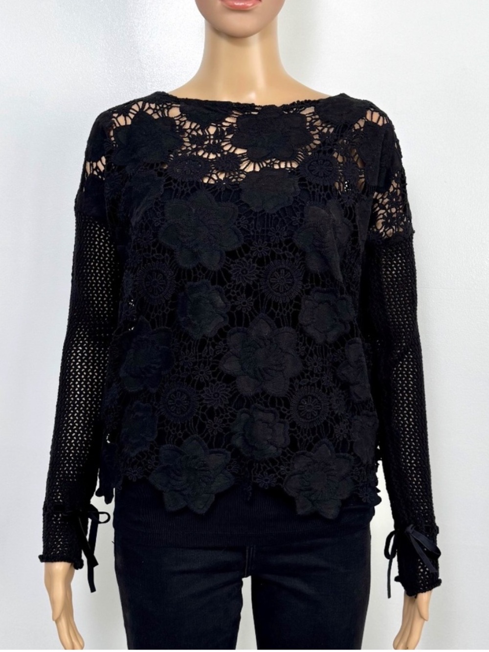 Desigual | Black Floral-Lace Open-Knit Sweater (M)